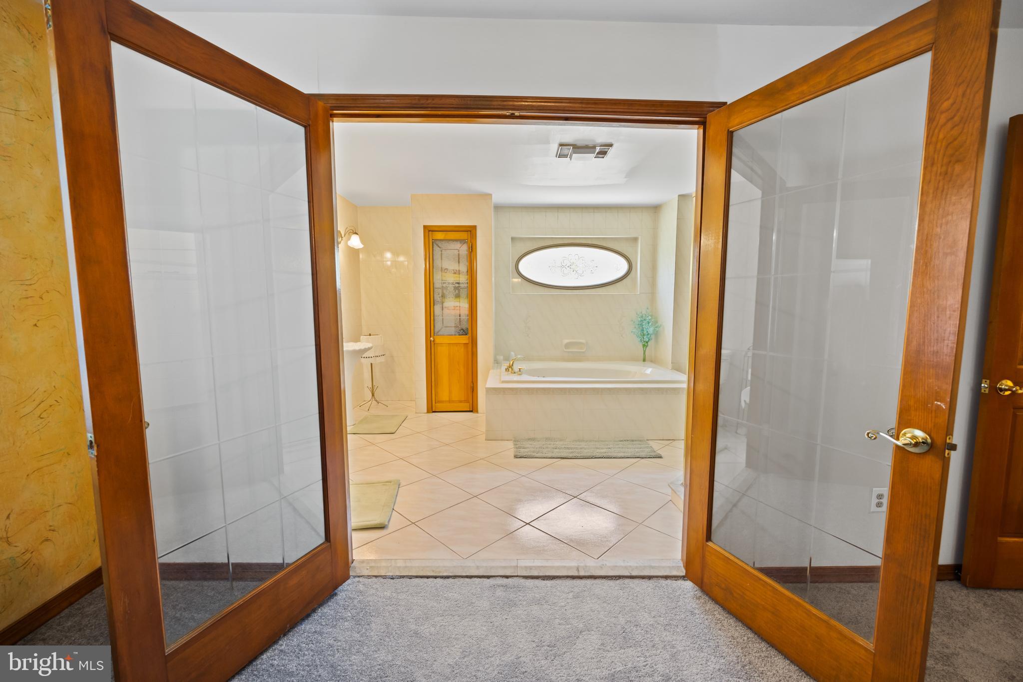 4 Kimberly Ct
