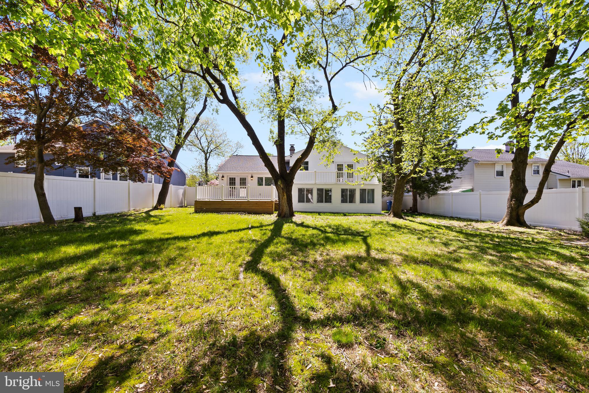 218 Rhode Island Ave