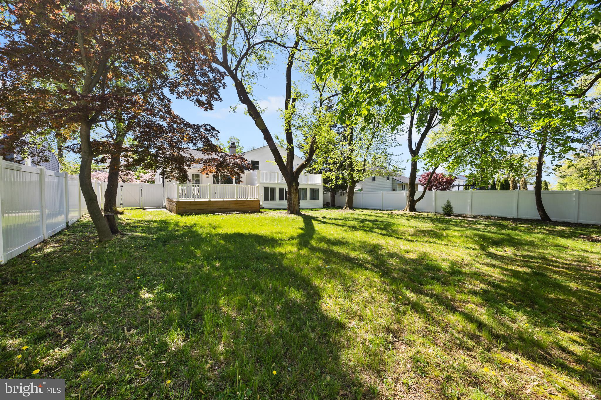 218 Rhode Island Ave