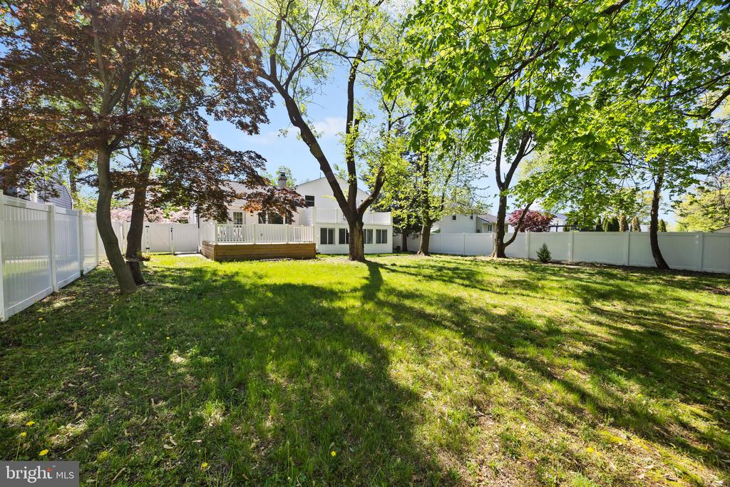 218 Rhode Island Ave