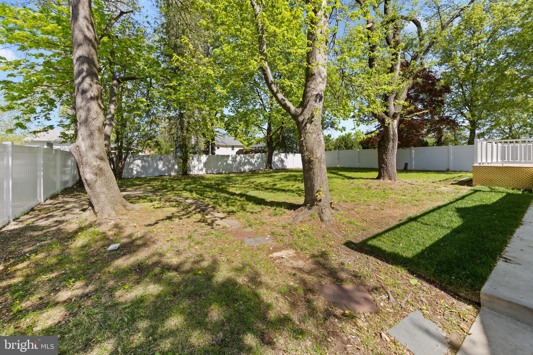 218 Rhode Island Ave