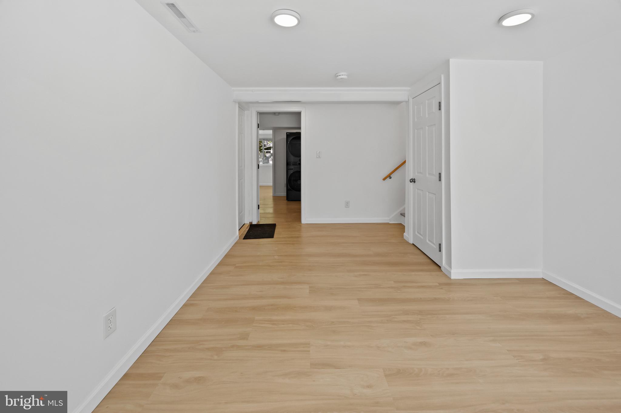 218 Rhode Island Ave