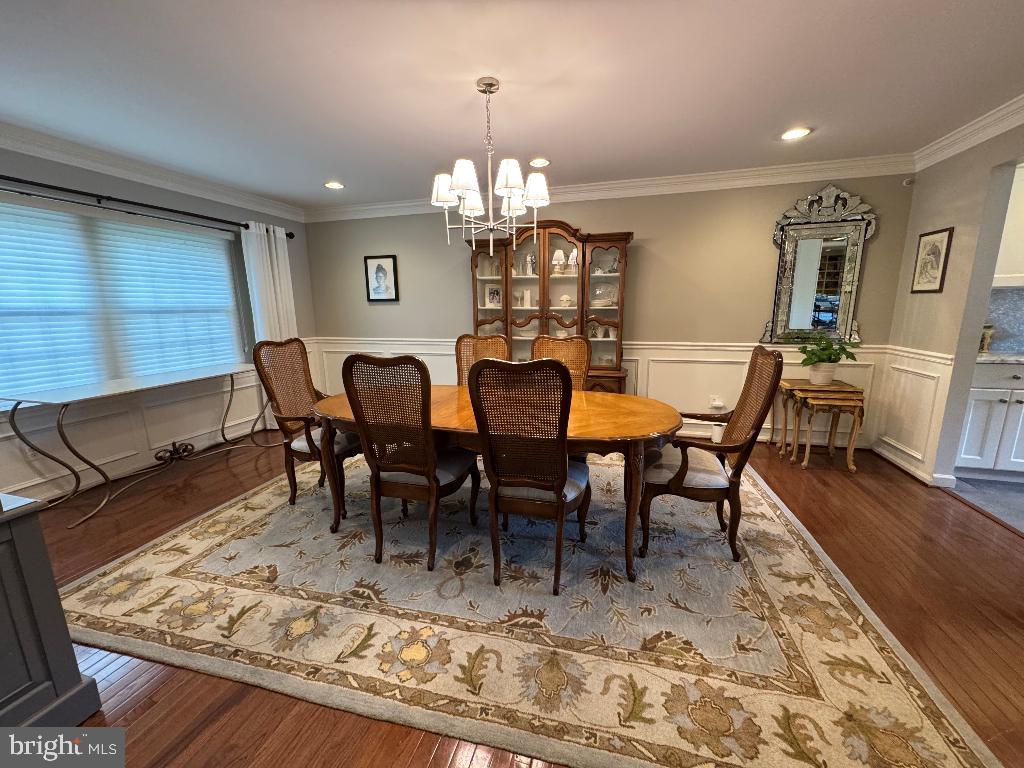 1041 Bobwhite Dr