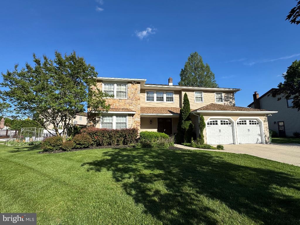 1041 Bobwhite Dr