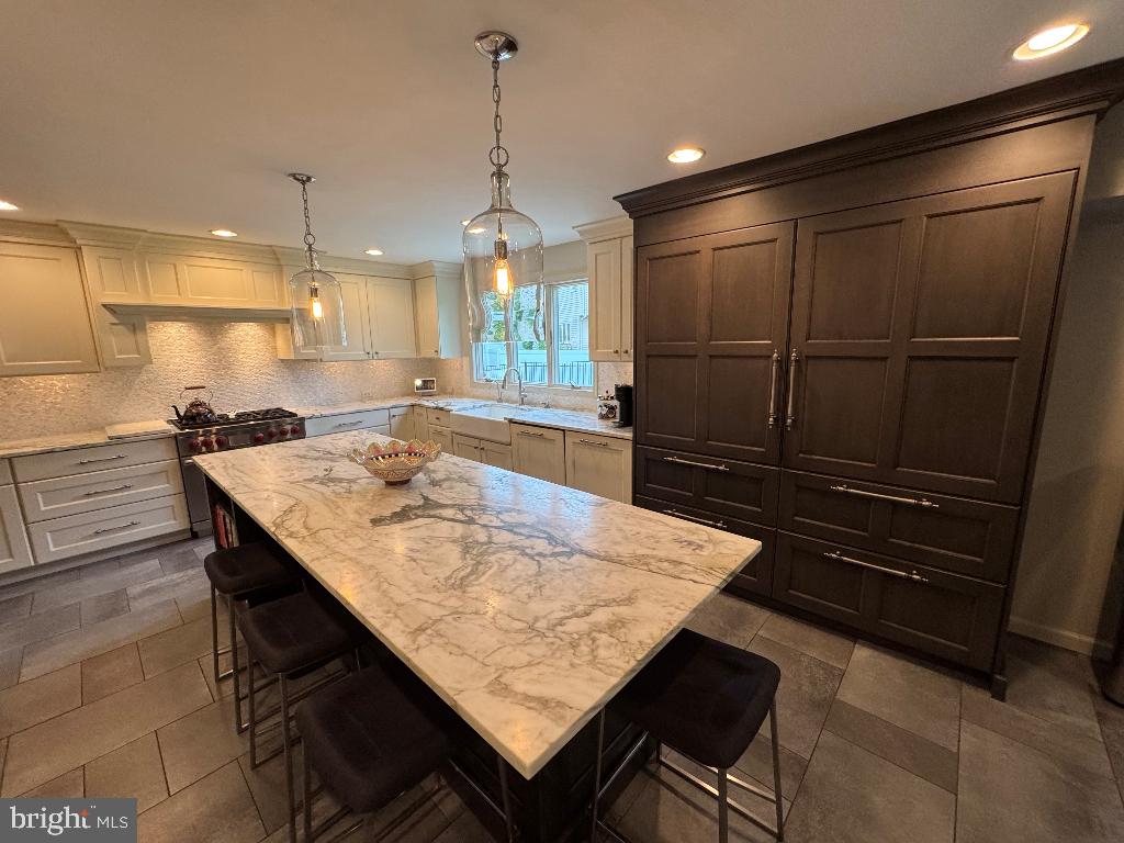 1041 Bobwhite Dr