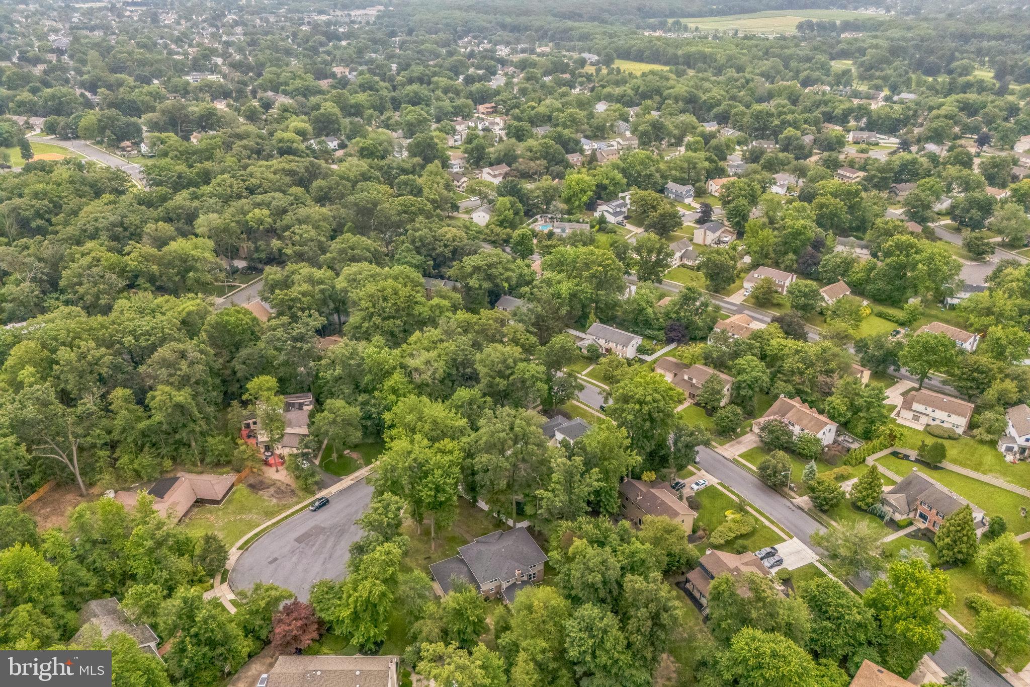 1809 E FIRESIDE COURT