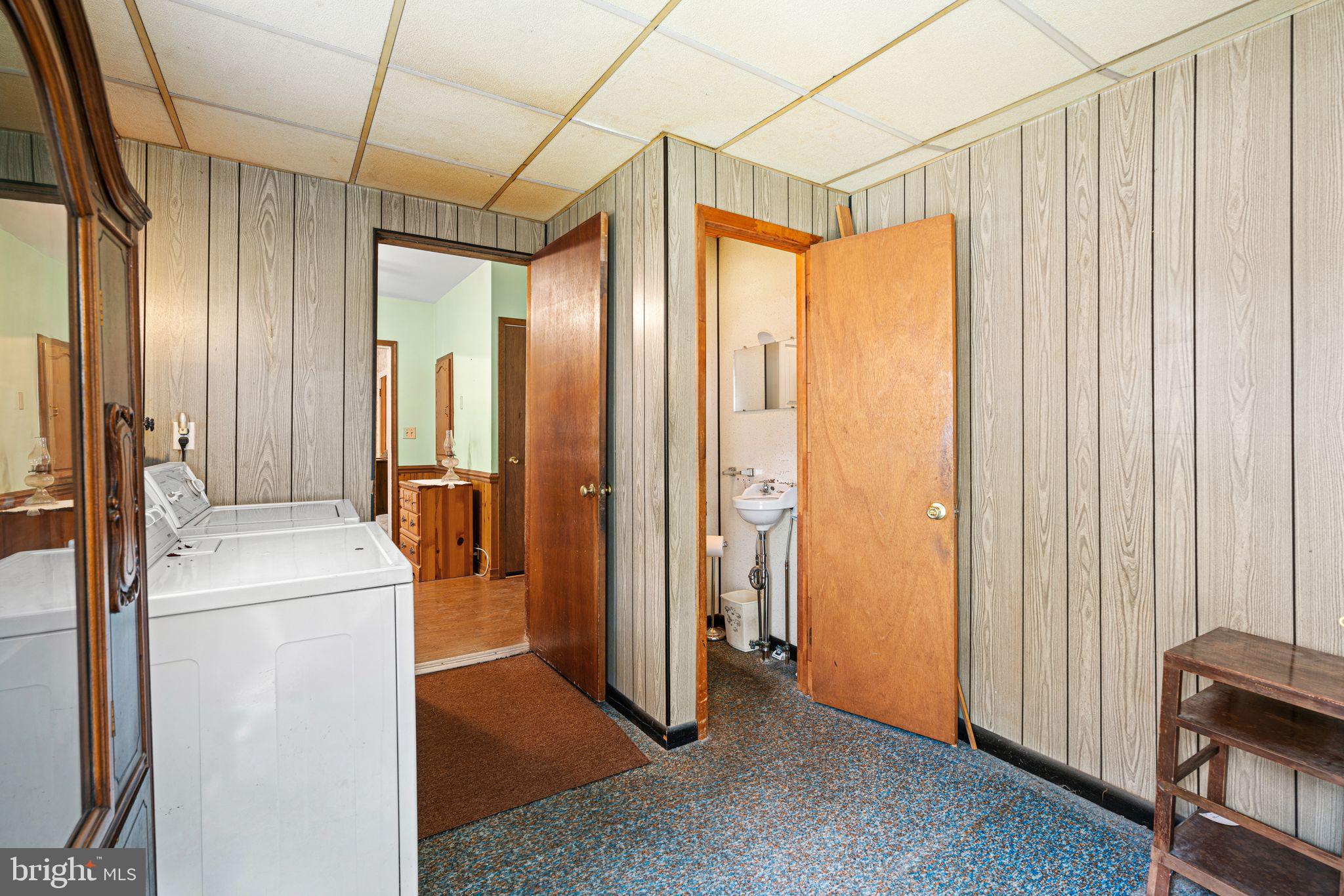 122 W COTTAGE AVENUE