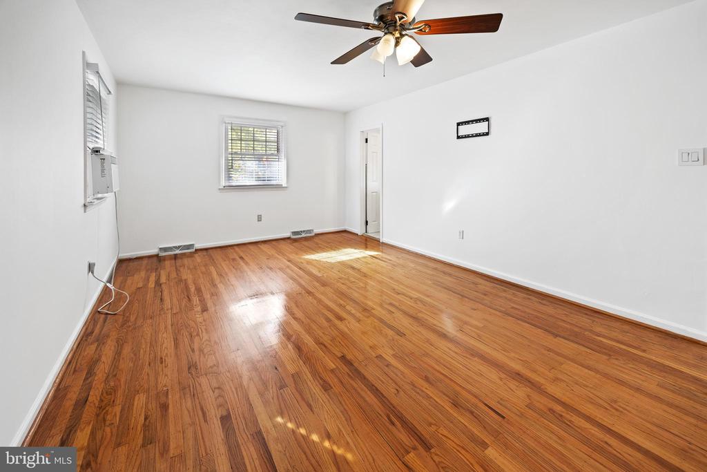 24 MAPLE AVENUE