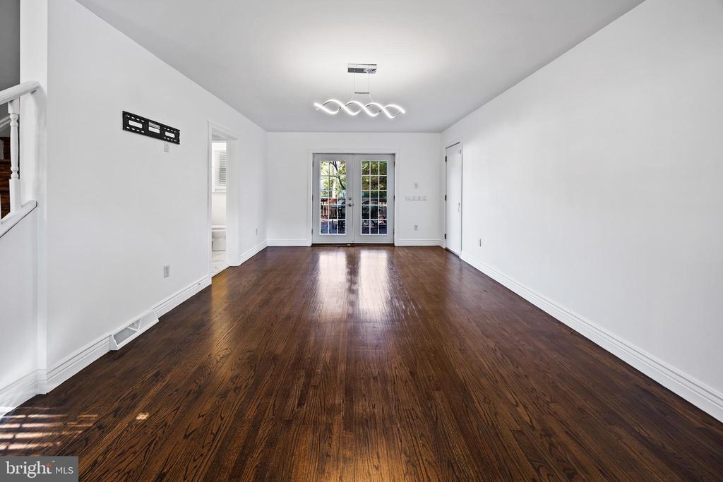 24 MAPLE AVENUE