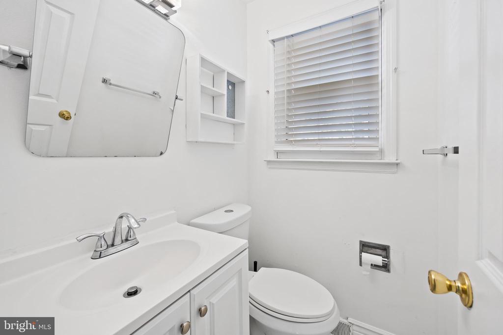 24 MAPLE AVENUE