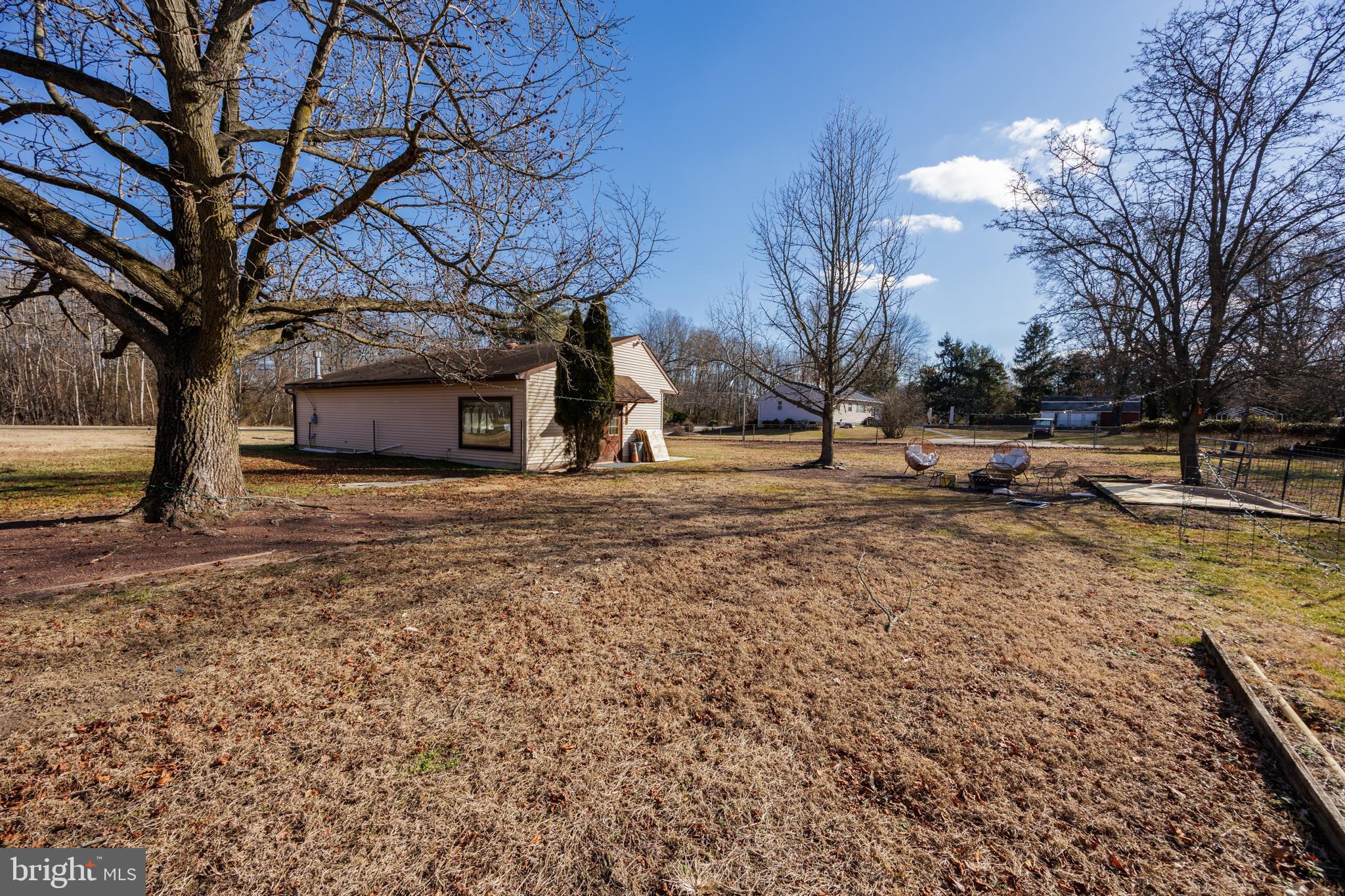 815 LITTLE GLOUCESTER ROAD B