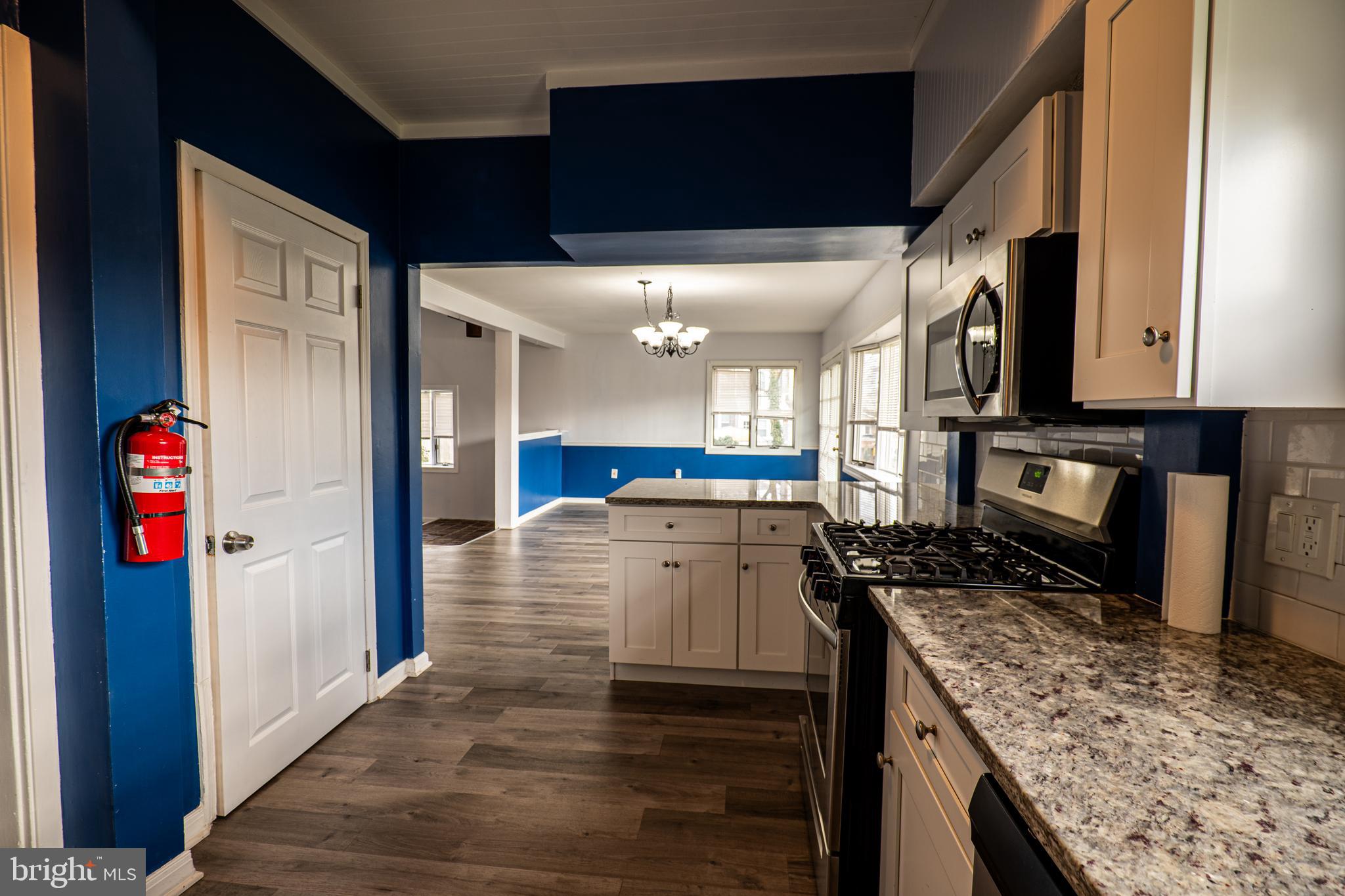 241 VICTORIA STREET A