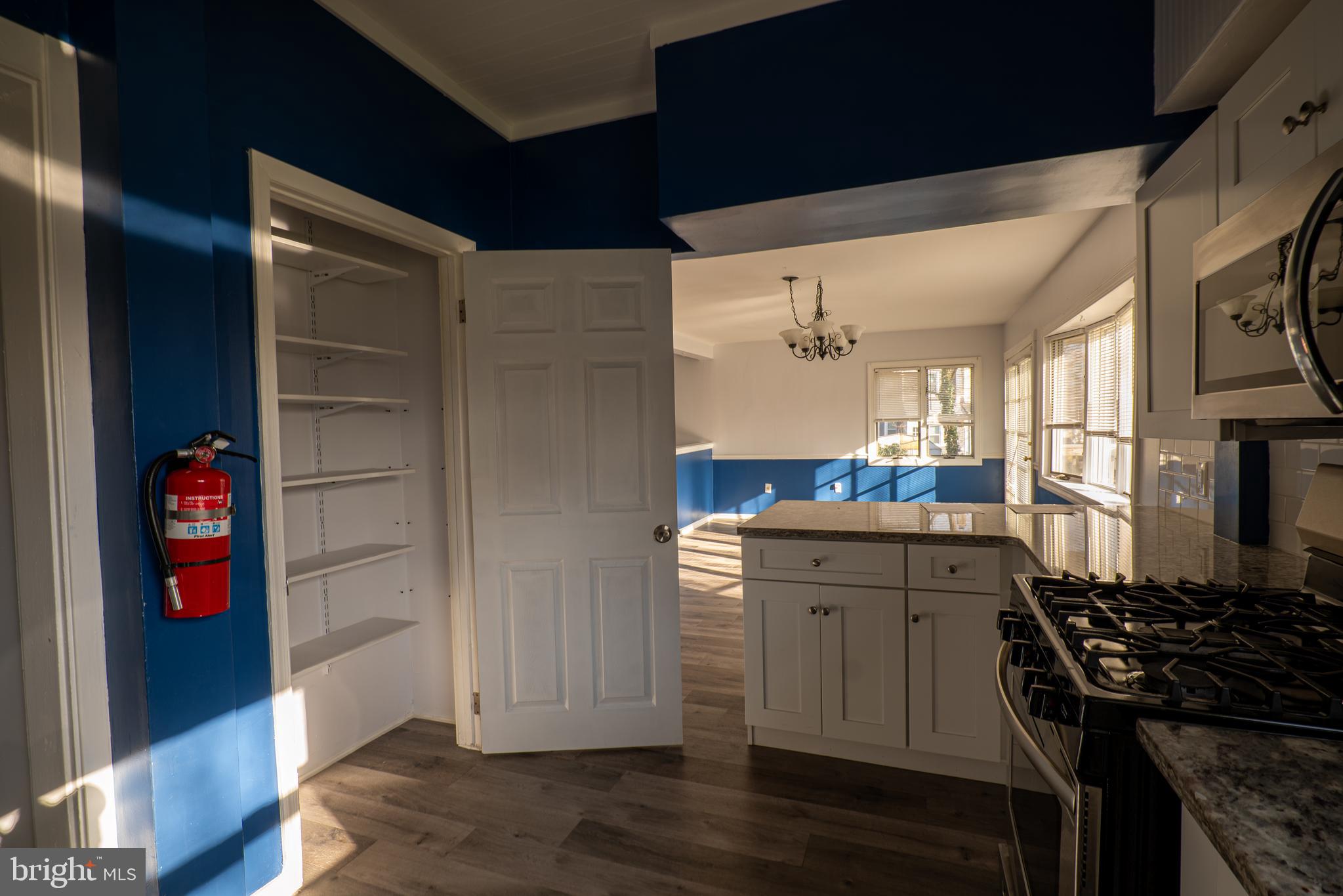 241 VICTORIA STREET A