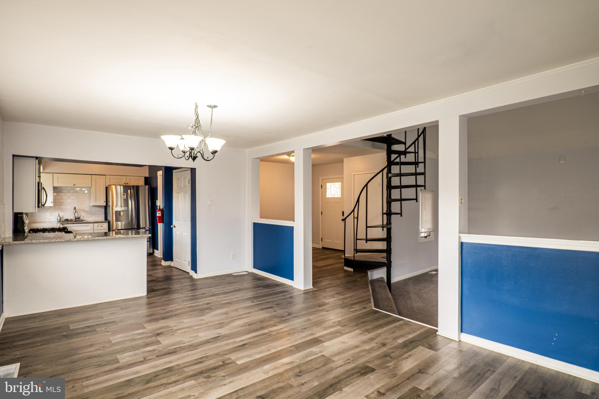 241 VICTORIA STREET A