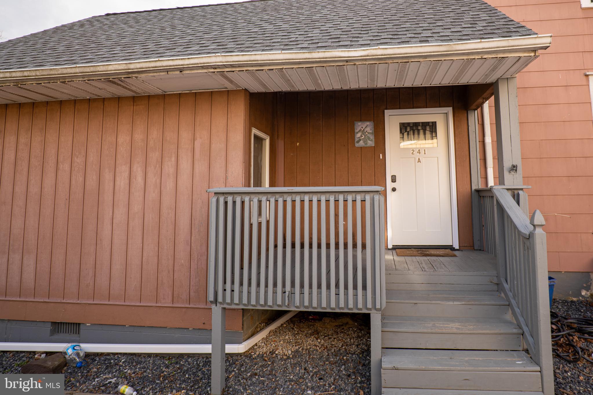 241 VICTORIA STREET A