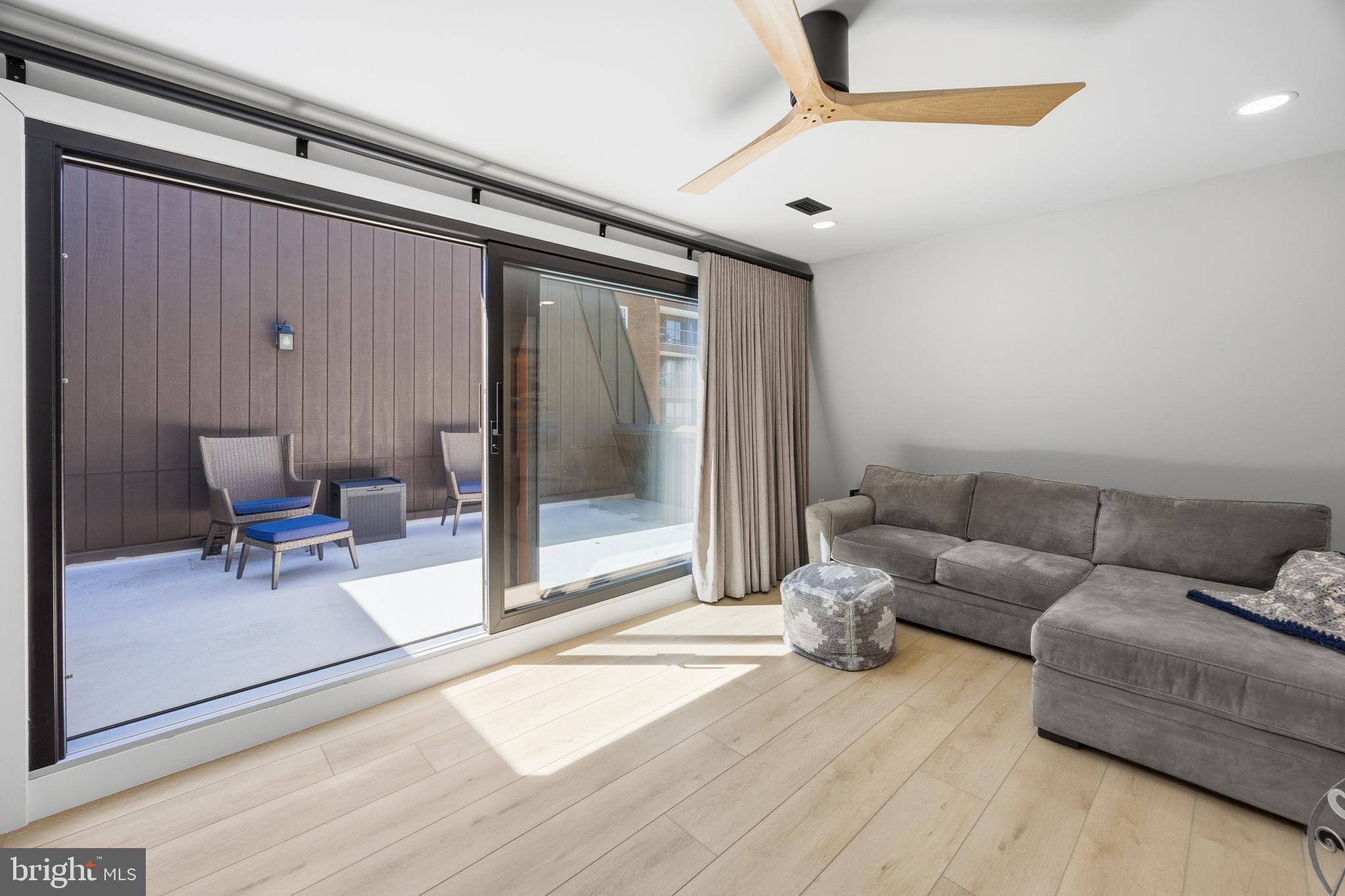 15 HADDONFIELD CMNS 15