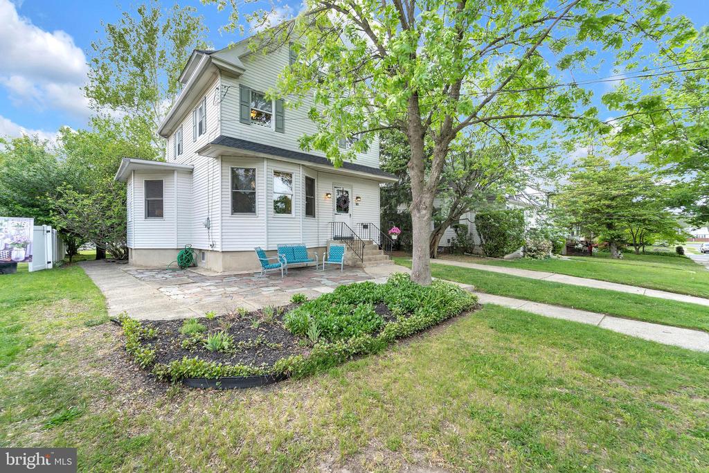 162 EDGEWOOD AVENUE