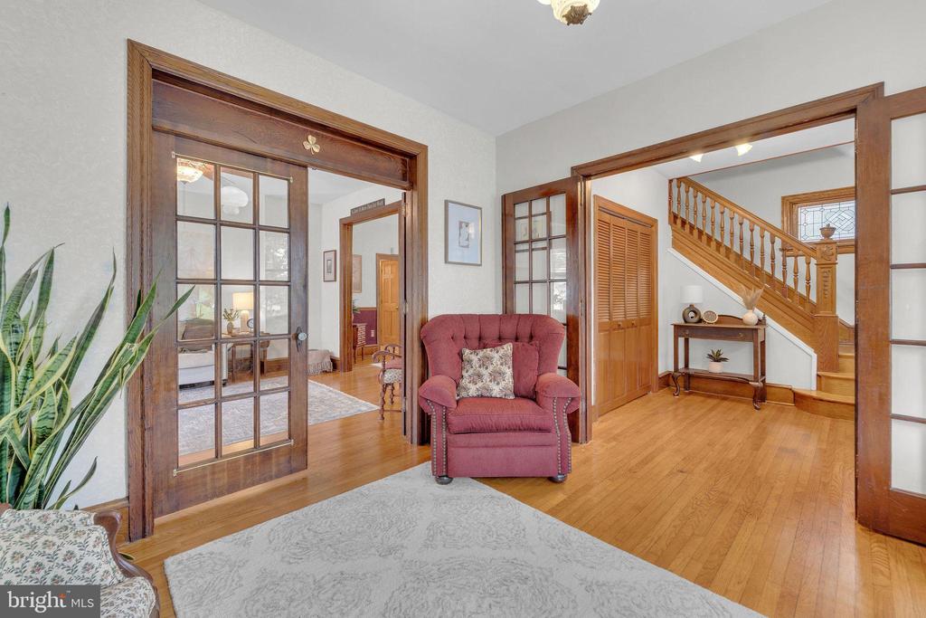 162 EDGEWOOD AVENUE