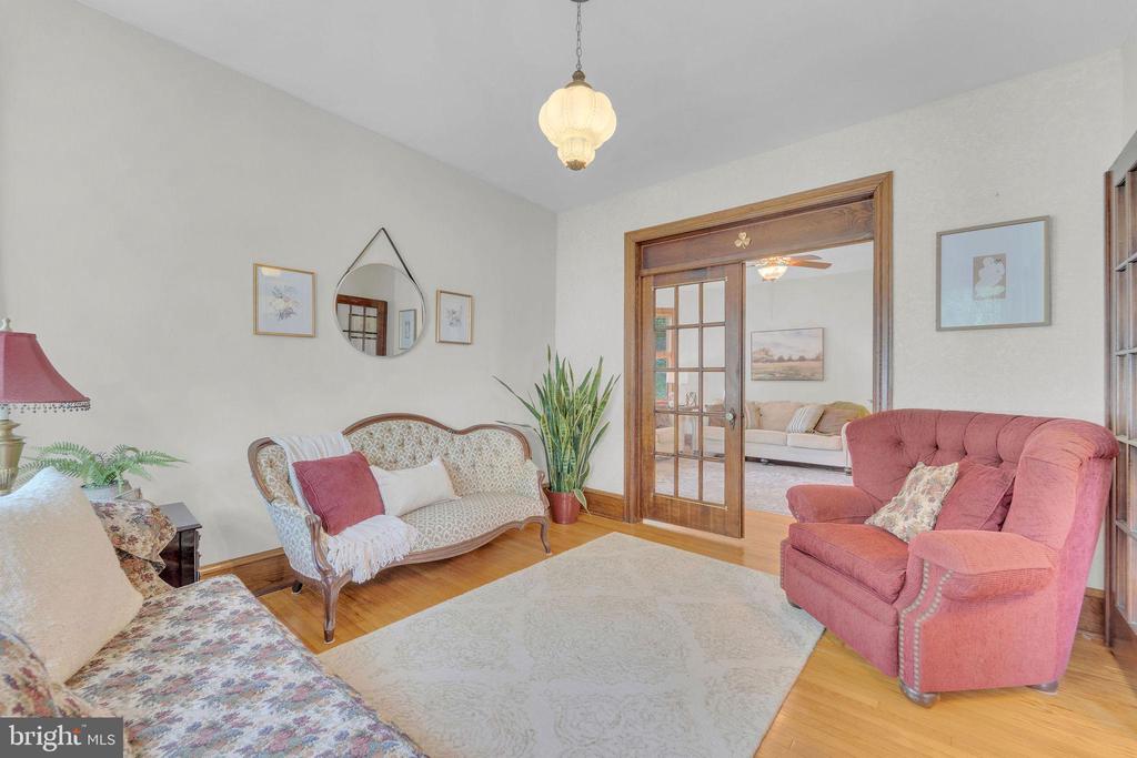 162 EDGEWOOD AVENUE
