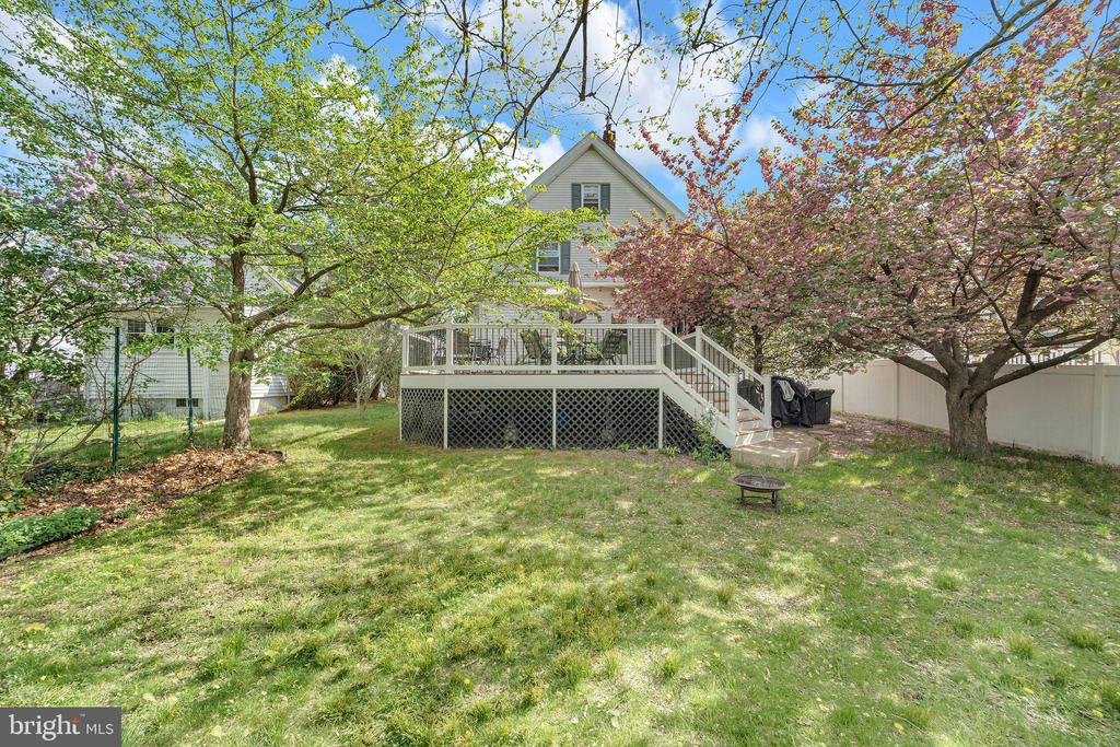 162 EDGEWOOD AVENUE