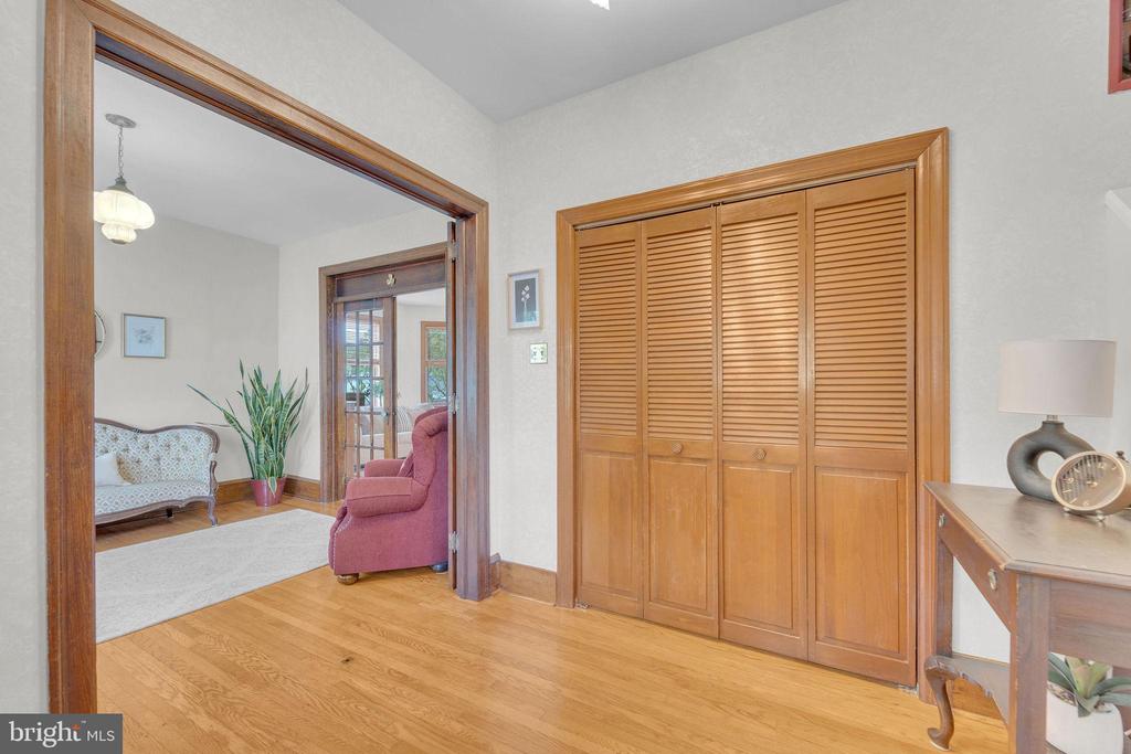 162 EDGEWOOD AVENUE