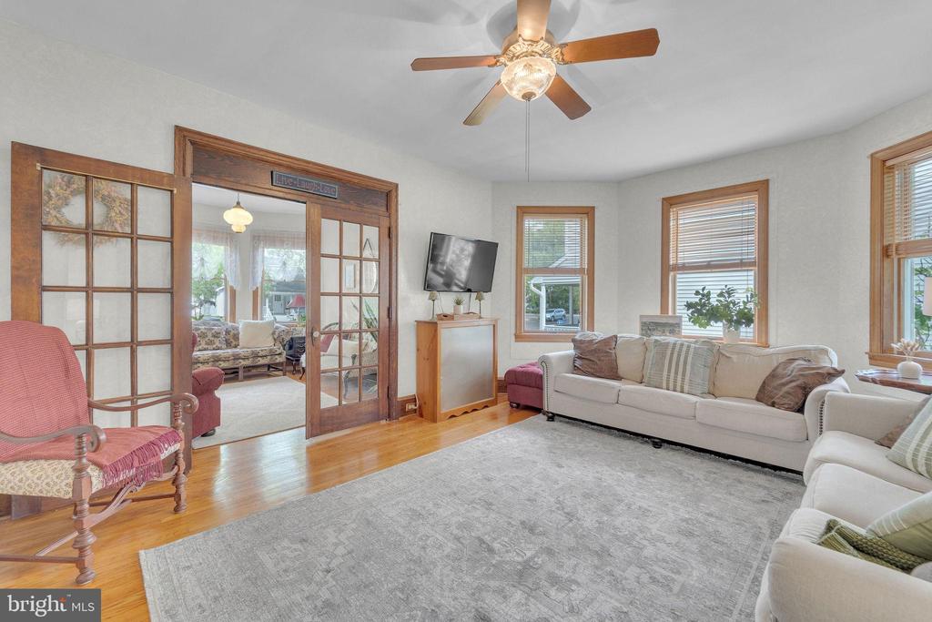 162 EDGEWOOD AVENUE