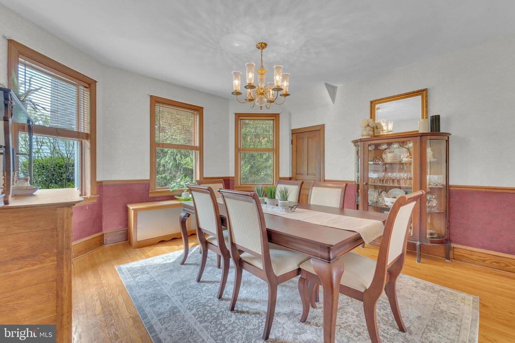 162 EDGEWOOD AVENUE