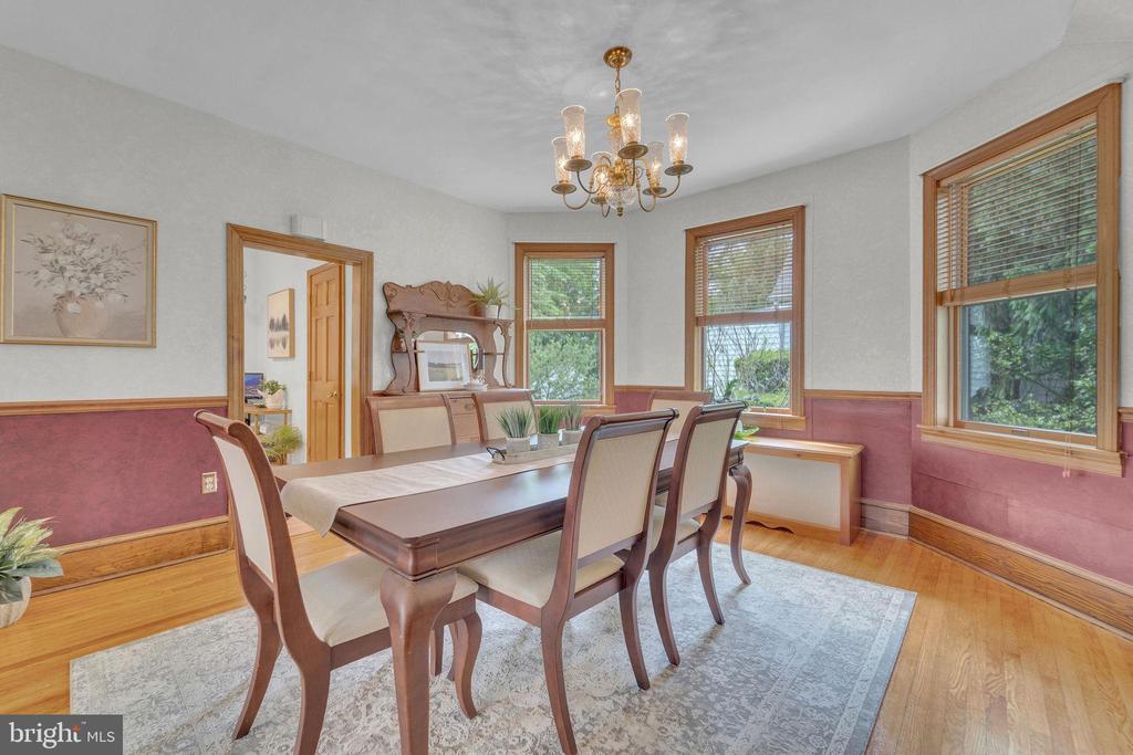 162 EDGEWOOD AVENUE