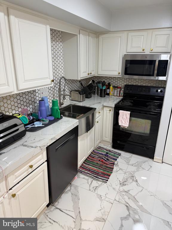1801 EGG HARBOR ROAD Unit: 712