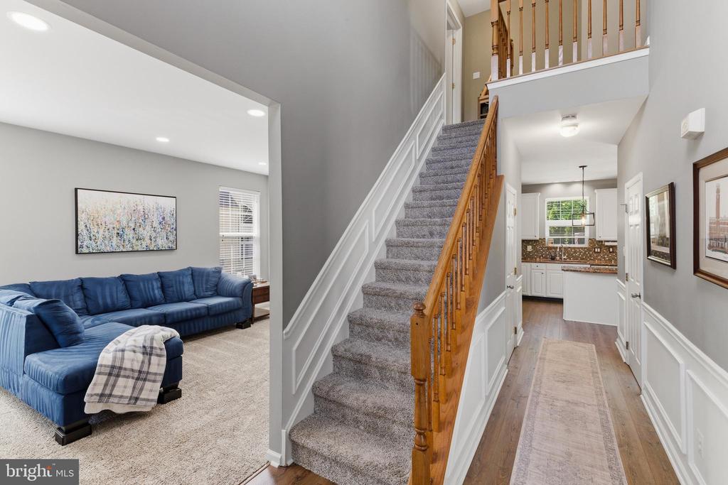 65 FOX HOLLOW LANE