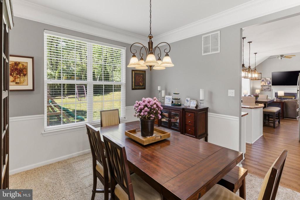 65 FOX HOLLOW LANE
