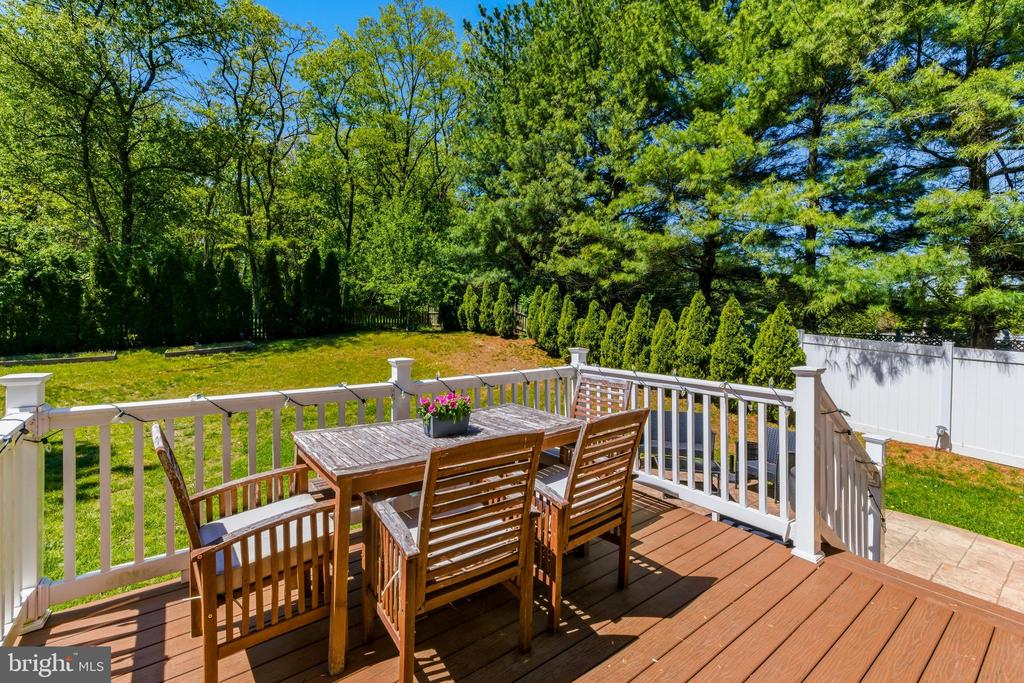65 FOX HOLLOW LANE