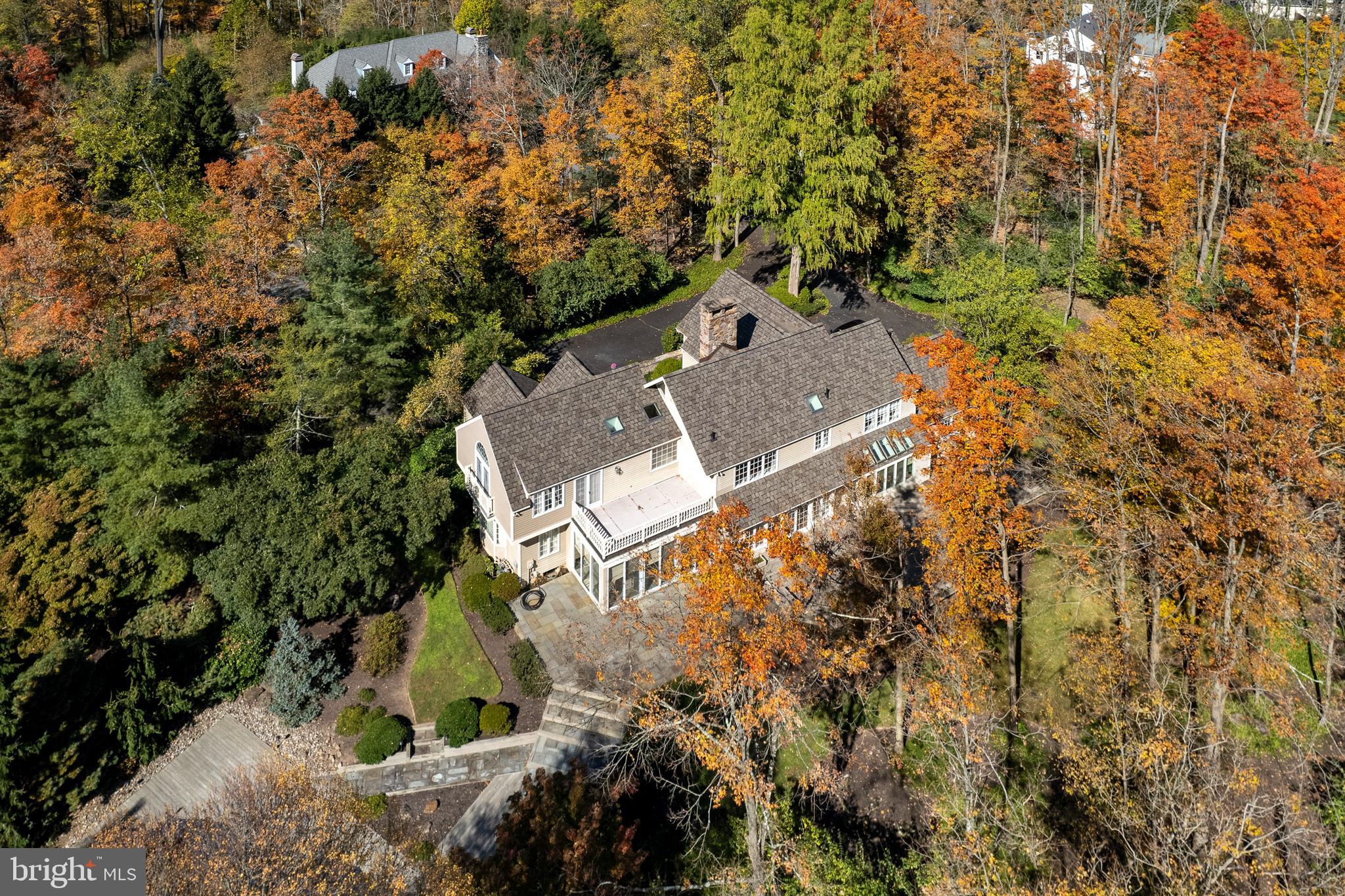 296 Wendover Dr