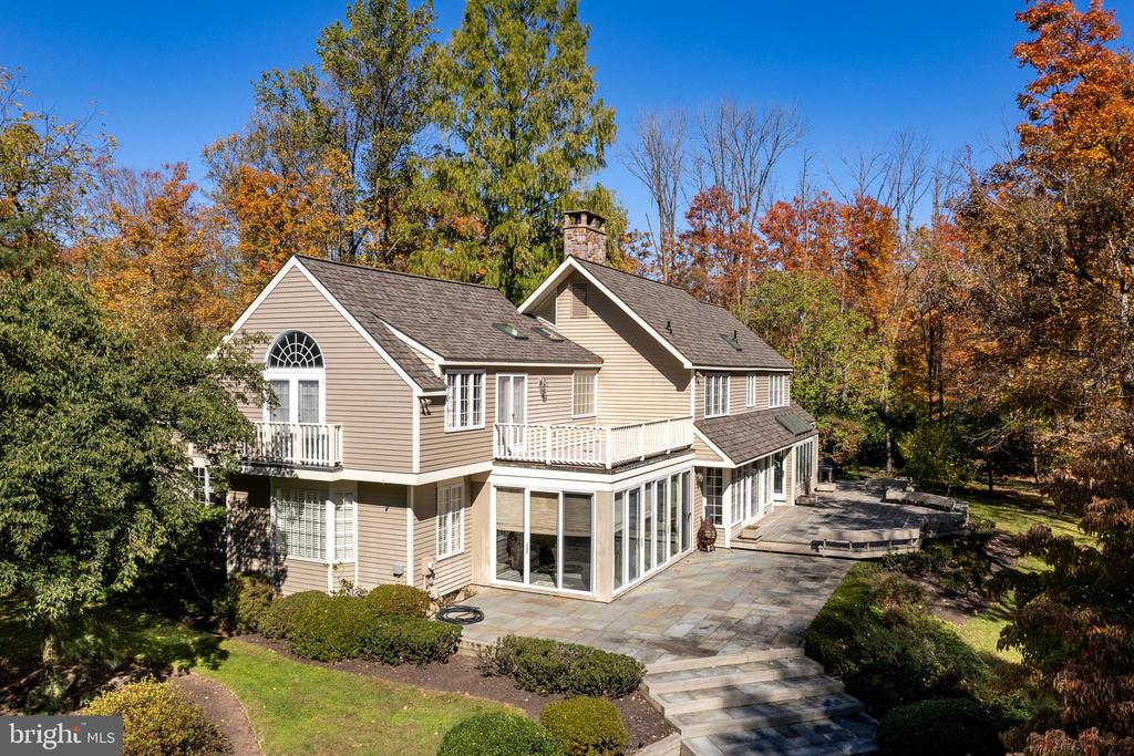 296 Wendover Dr