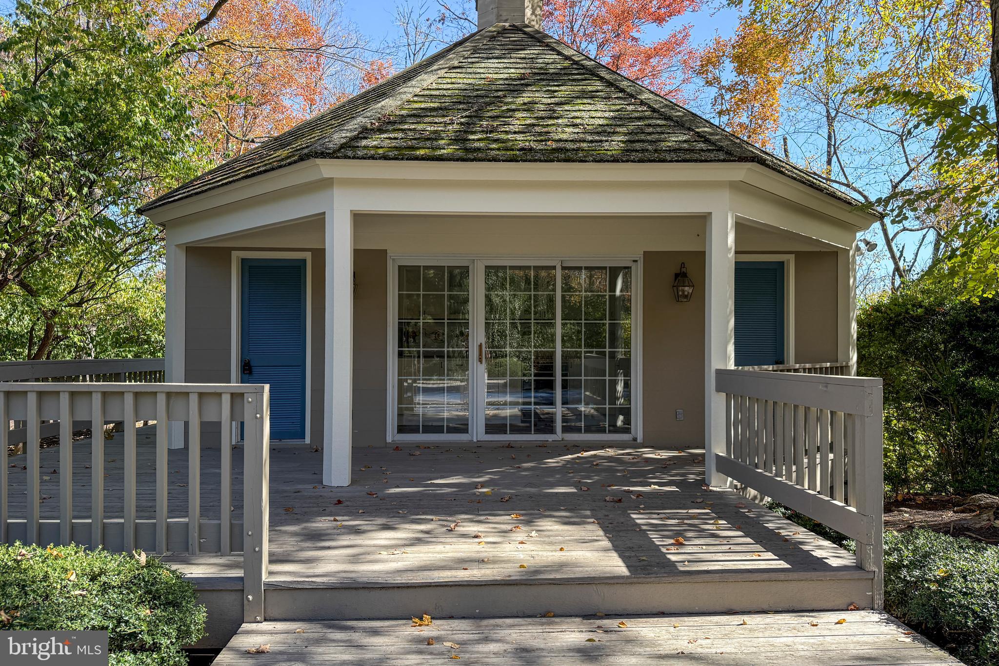 296 Wendover Dr