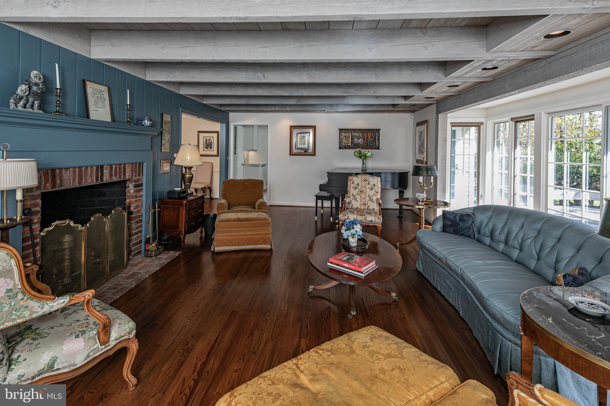 296 Wendover Dr