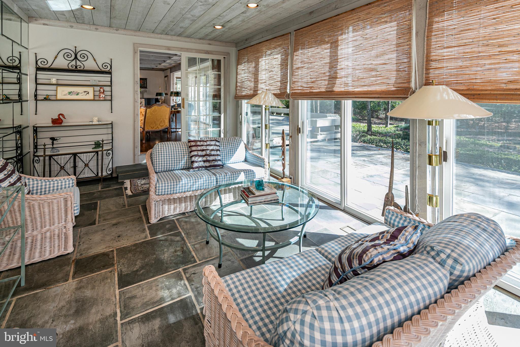 296 Wendover Dr