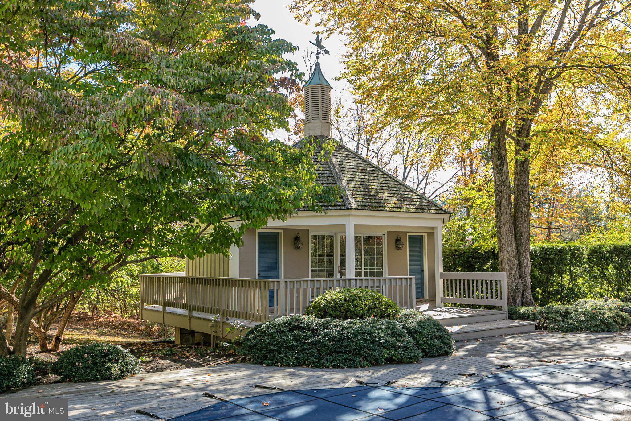 296 Wendover Dr