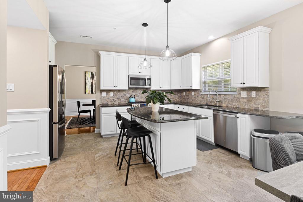 3901 CHARTER CLUB DRIVE