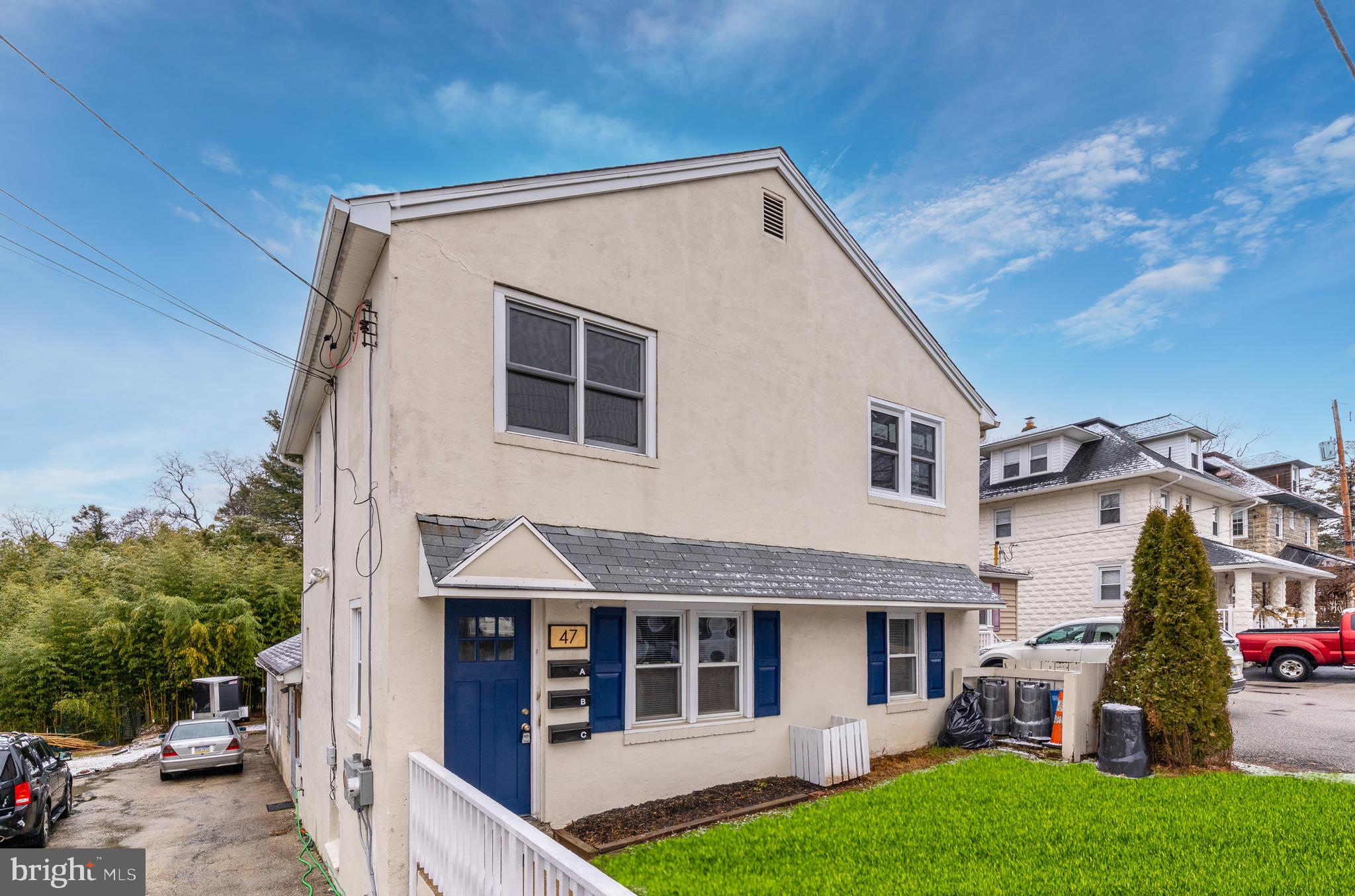 47 W Central Ave #B