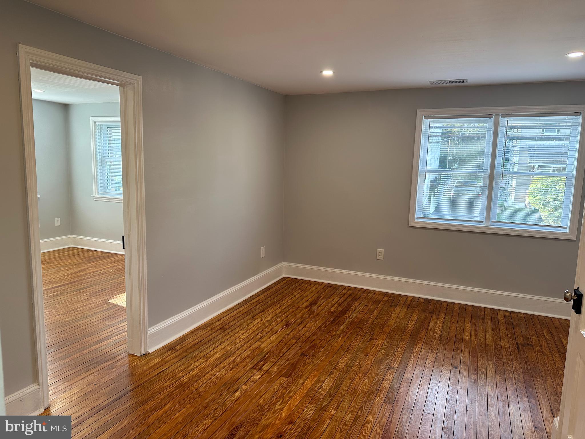 47 W Central Ave #B