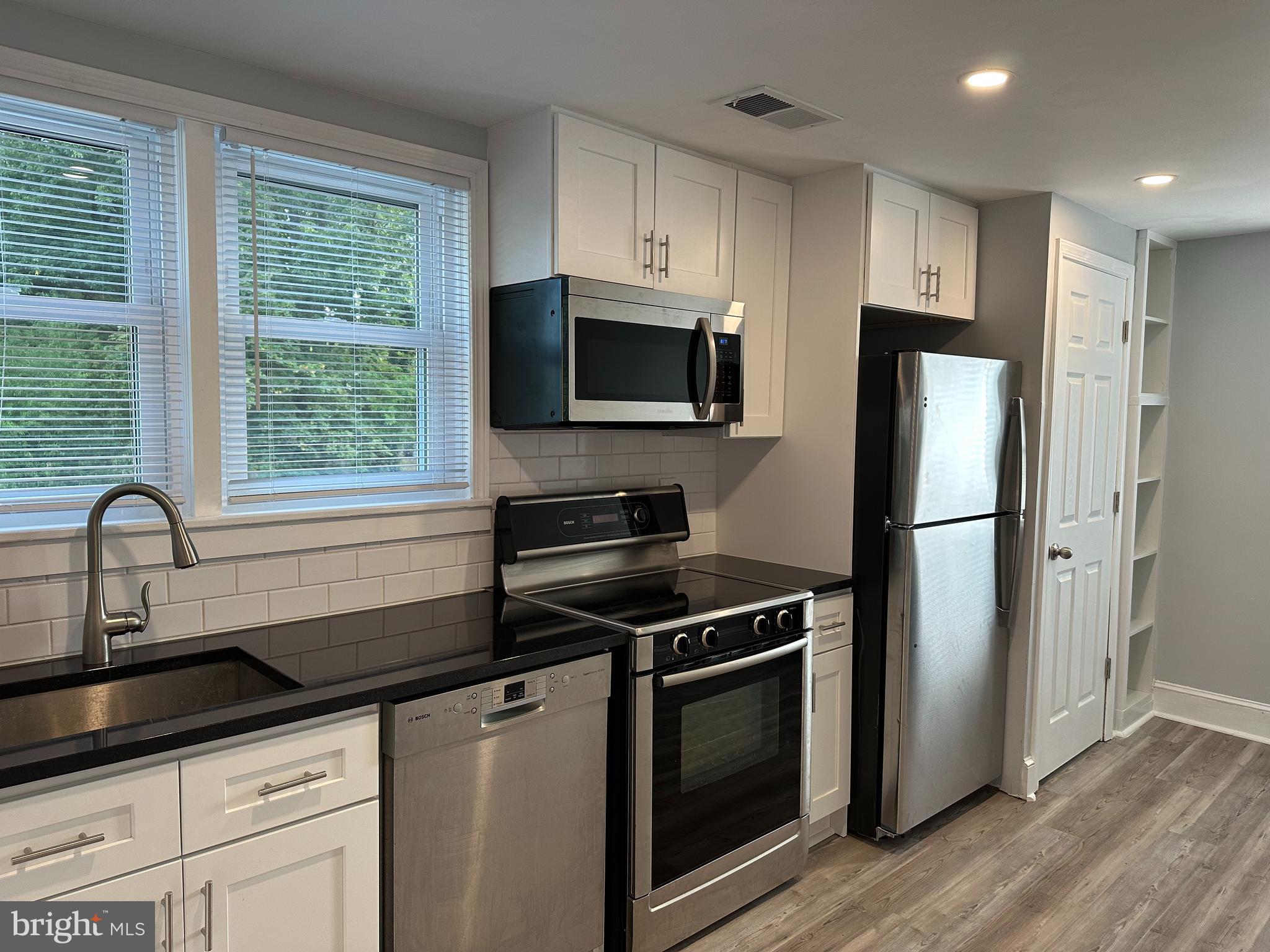 47 W Central Ave #B