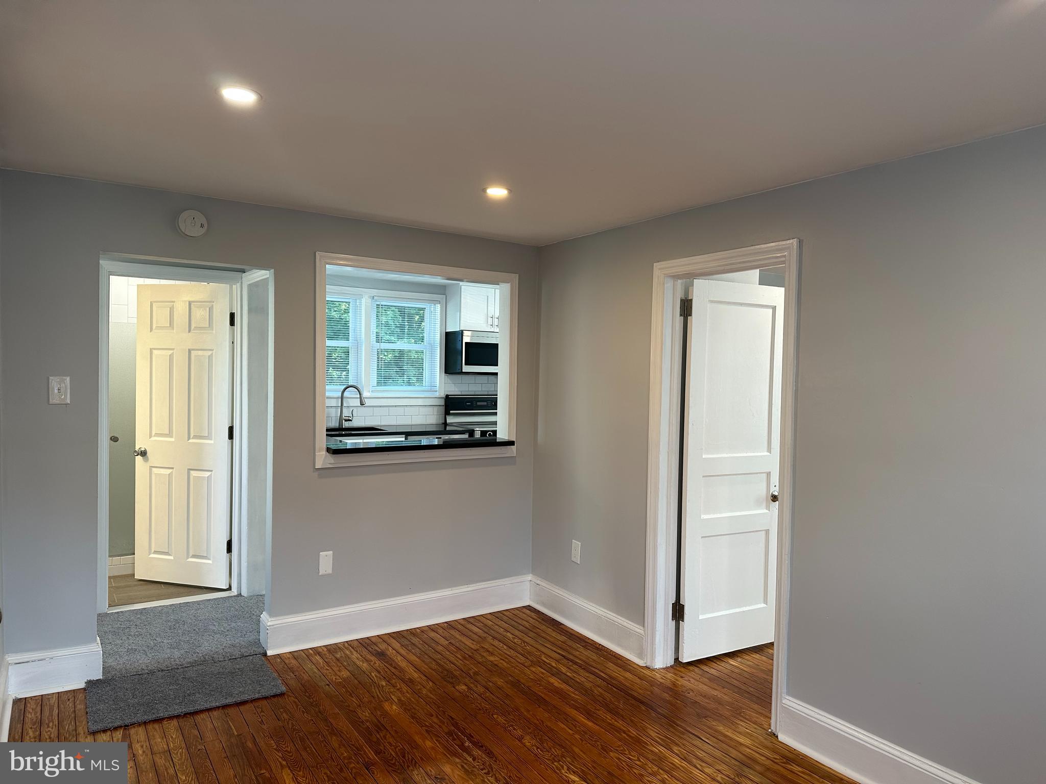 47 W Central Ave #B