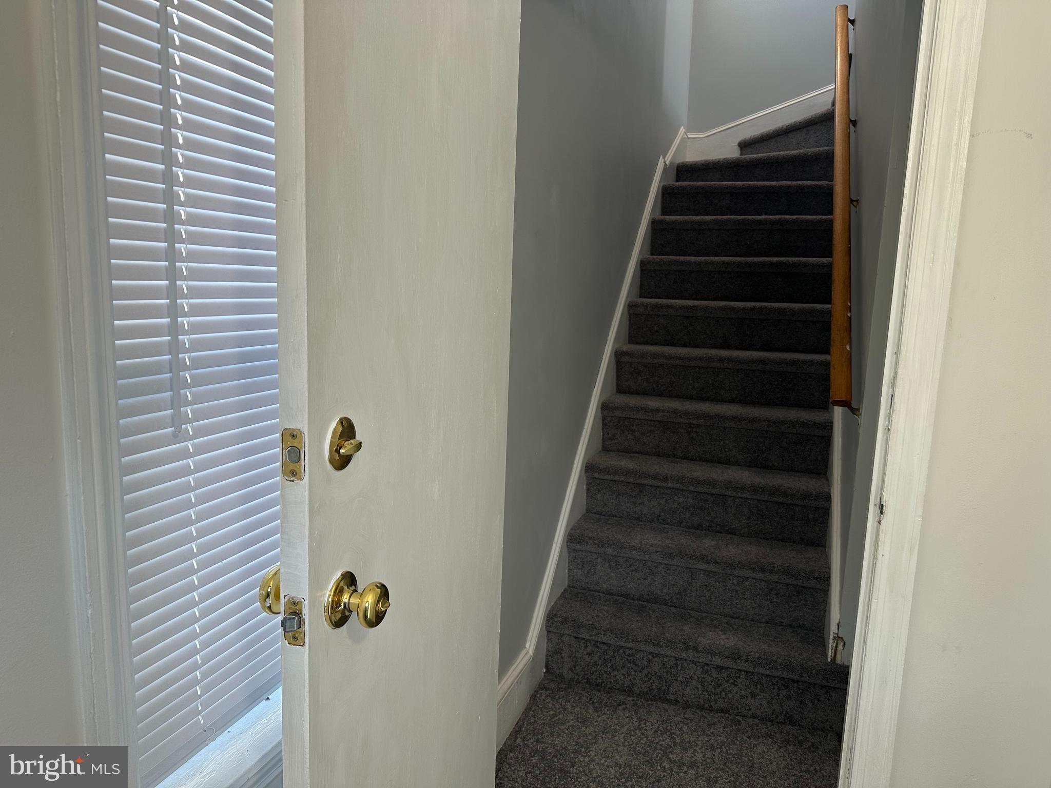 47 W Central Ave #B