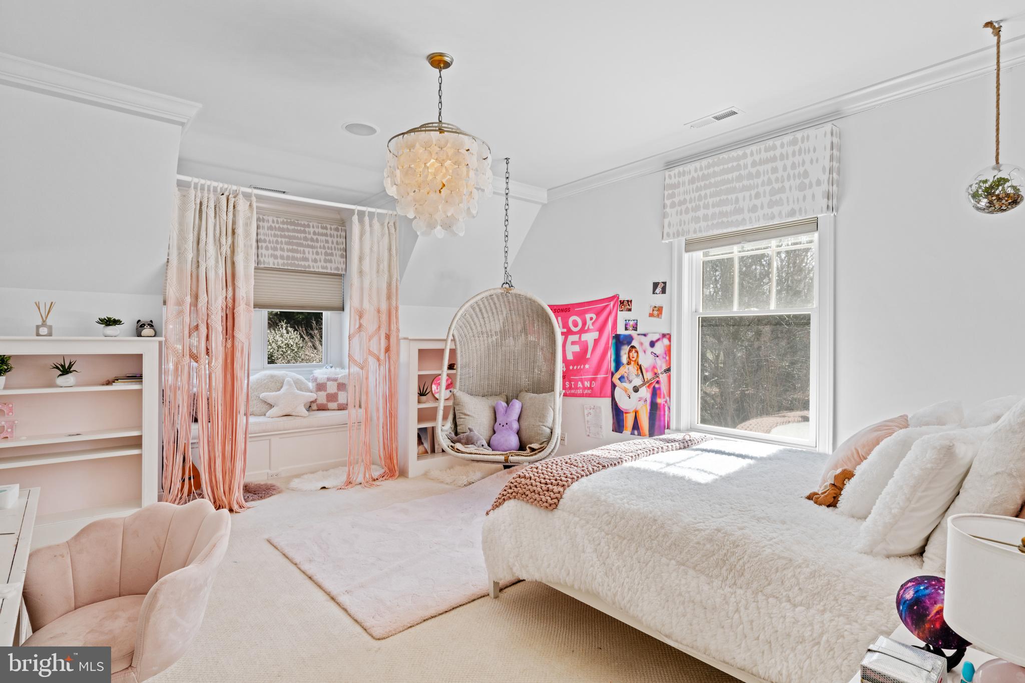 322 Winfield Rd
