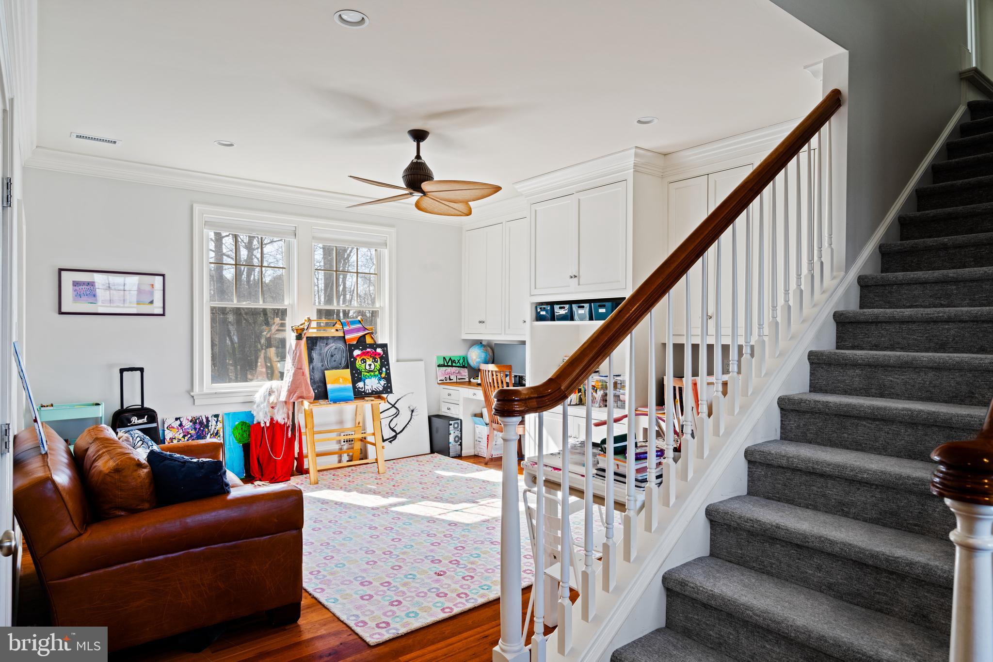322 Winfield Rd