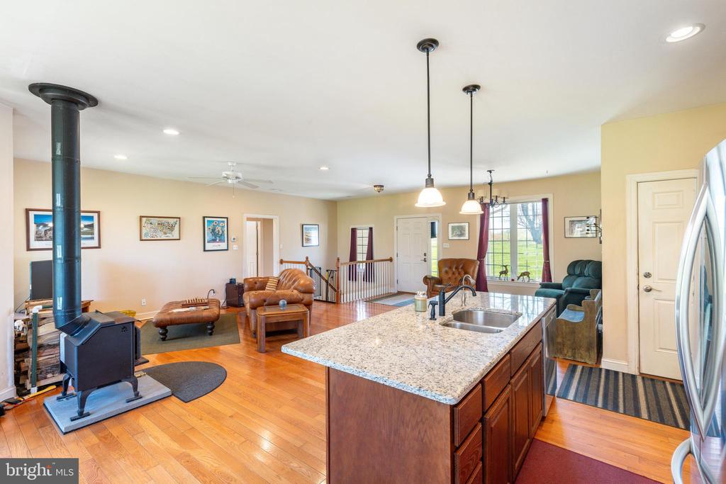 305 Dutton Mill Rd