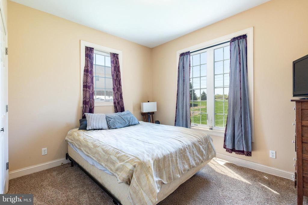 305 Dutton Mill Rd