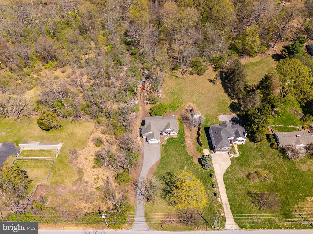 305 Dutton Mill Rd