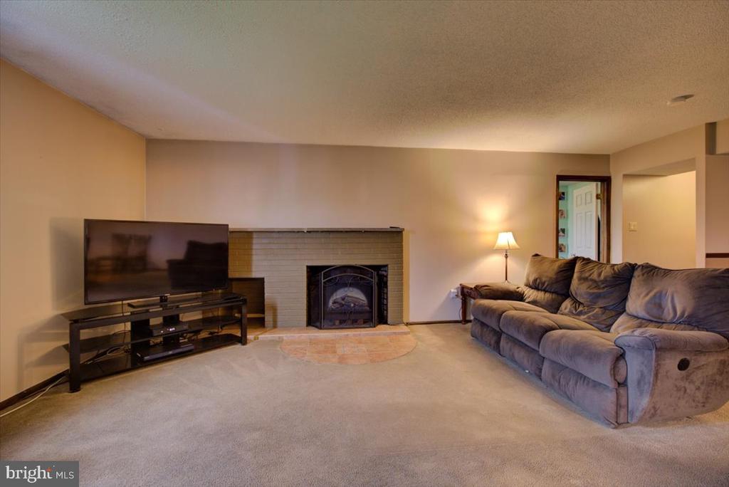 102 Harvest Ln #207